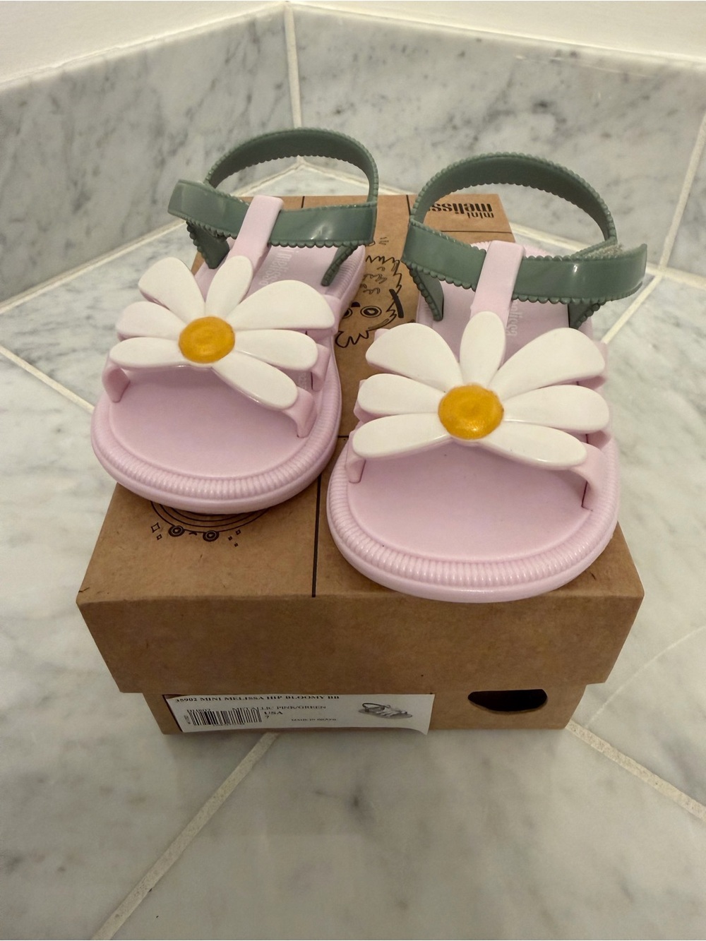 Mini Melissa Daisy Sandals - Pink with Green Strap - Picture 2 of 6